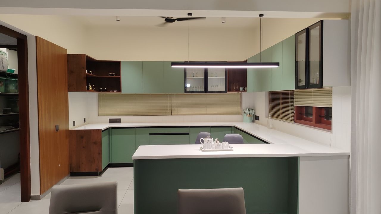 How to Compare Kitchen Cabinet Supplier Quotes When the Specs Look the Same on Paper